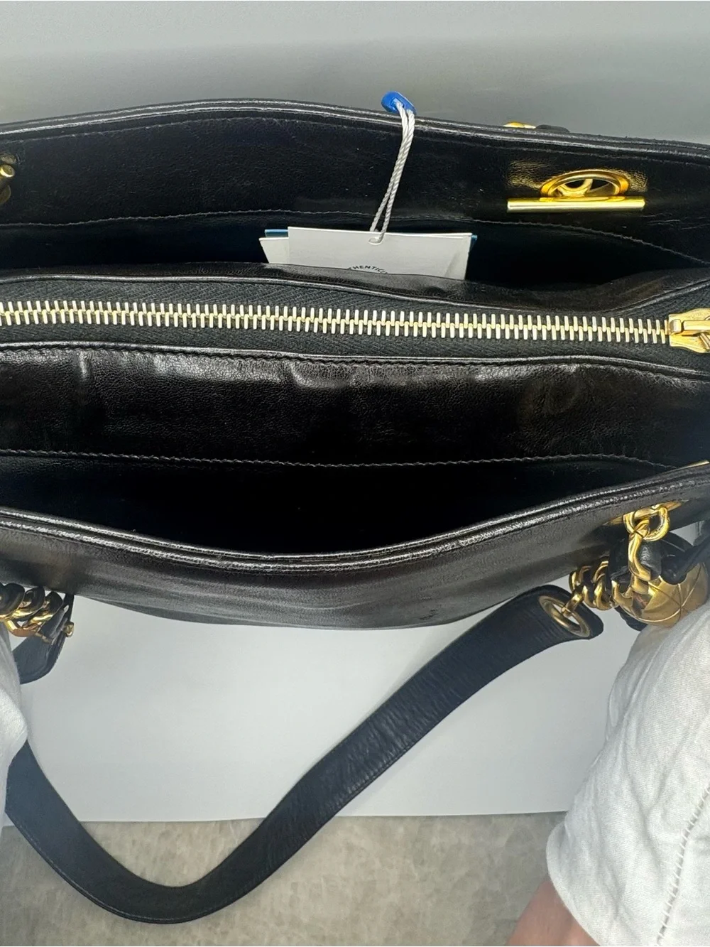 CHANEL Vintage Black Leather Shoulder Bag with Gold CC Hardware